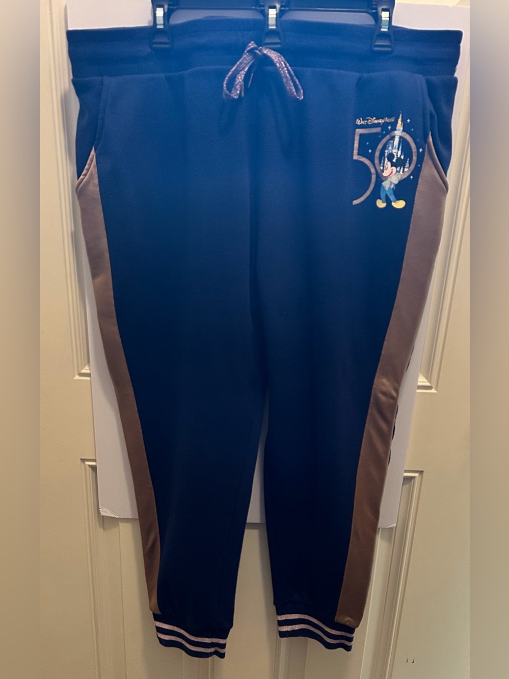 DISNEY 50TH ANNIVERSARY RETIRED/DEAD-STOCK JOGGERS/SWEATPANTS/XXL/EUC!